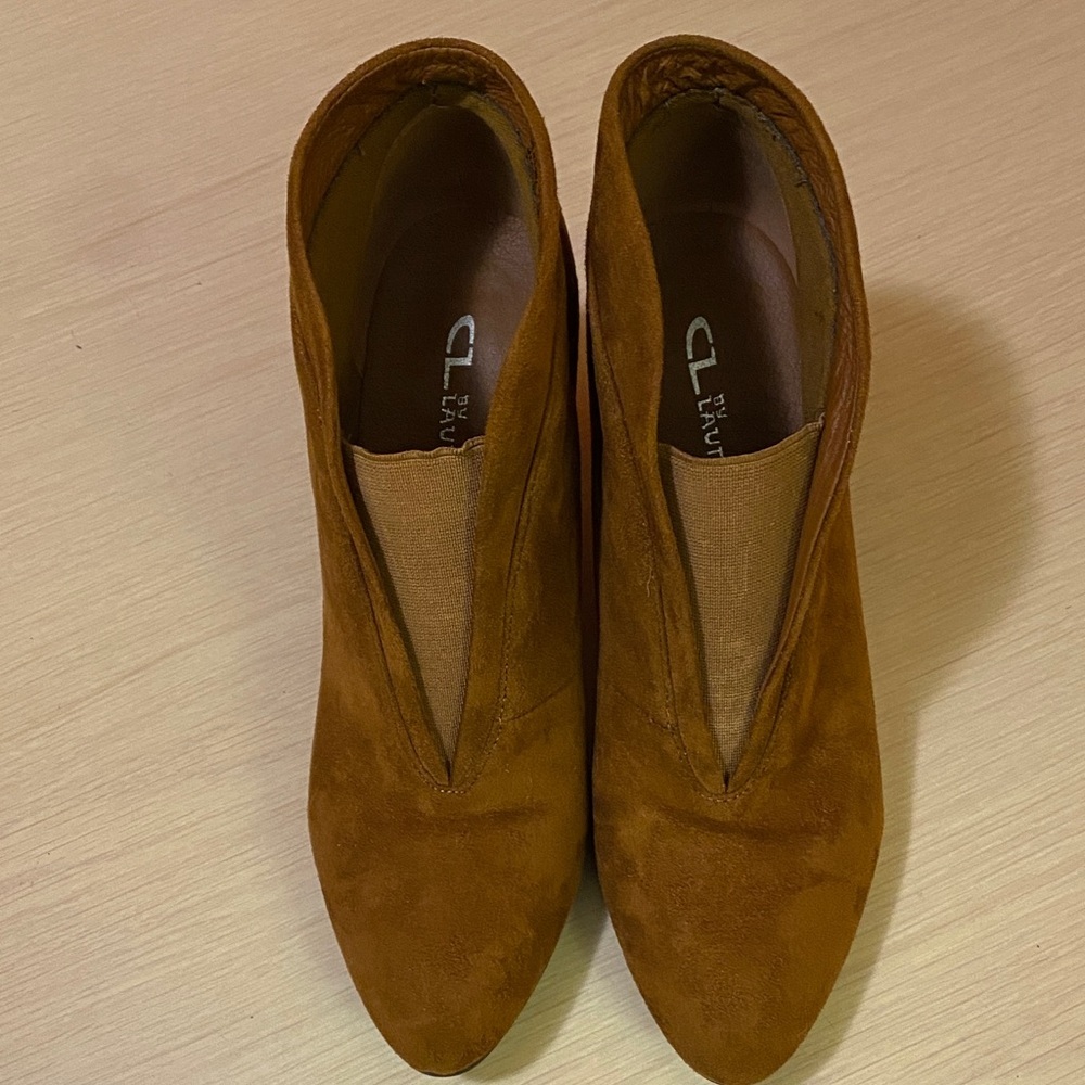 Women's Tan Suede Size 7.5 Ankle Boots Career Office Collegiate